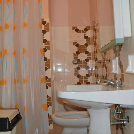 Bright Close To Ponente - Beahost Apartment