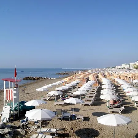 Bright Close To Ponente - Beahost Apartment Caorle